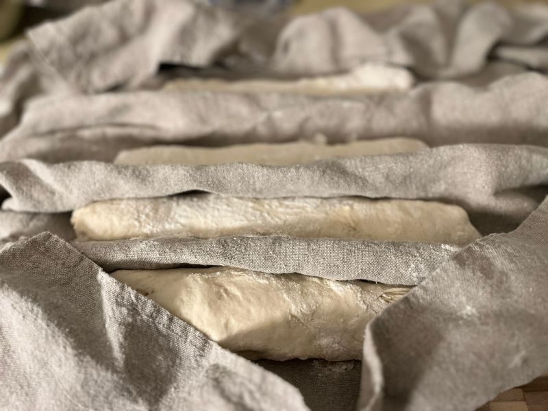 12 von 12 Juni 2023_ 1 von 12 - 5 Uhr_ Baguette vorbereiten