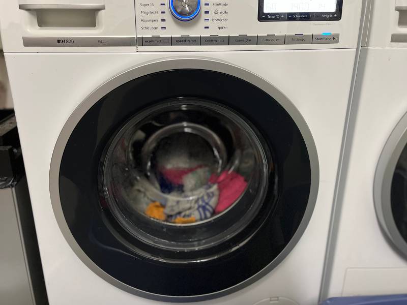 12 von 12 Oktober 2023 - 10 von 12 - Waschmaschine