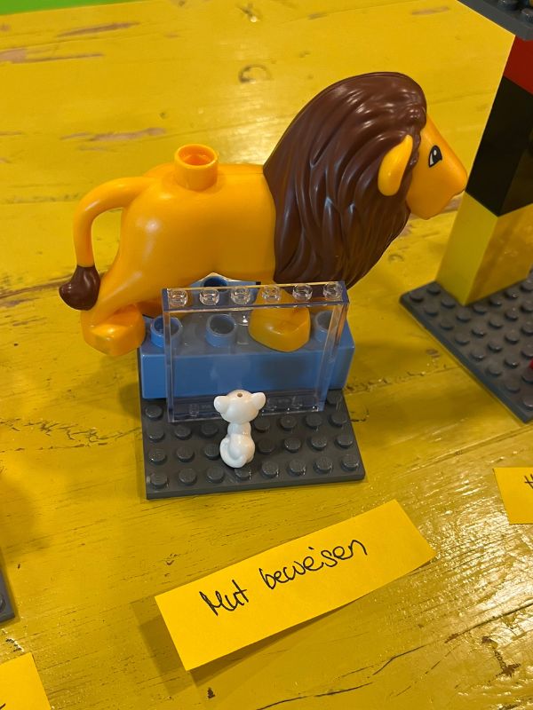 Löwe und Katze - Lego® (Duplo®) Modell "Mut beweisen"