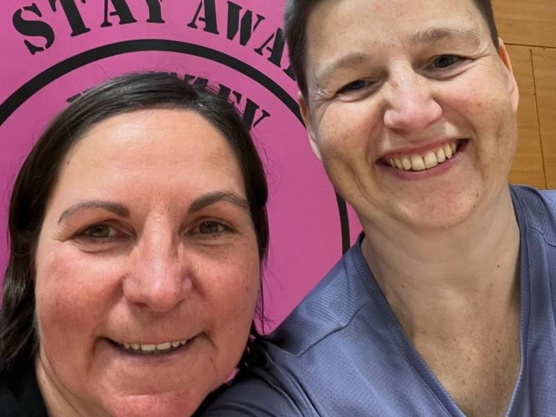 Annett und Danielle bei Stay Away