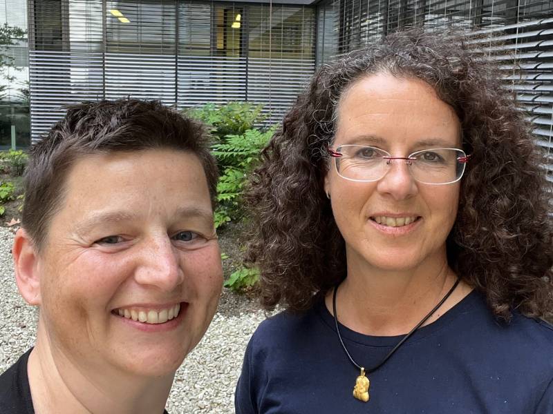 Danielle Berg, Manuela Krämer