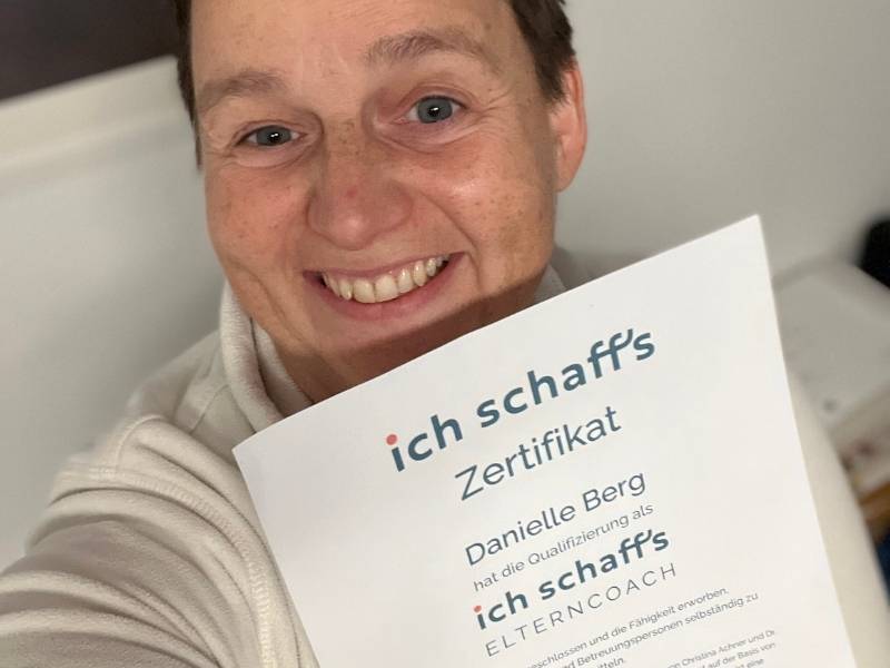 Danielle Berg mit ich schaff's Elterncoach Zertifikat