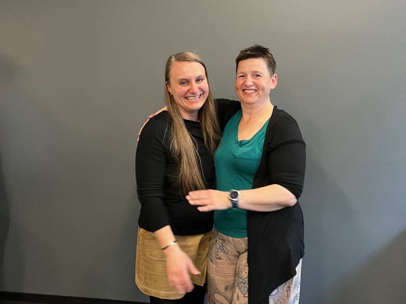 Judith Peters und Danielle Berg