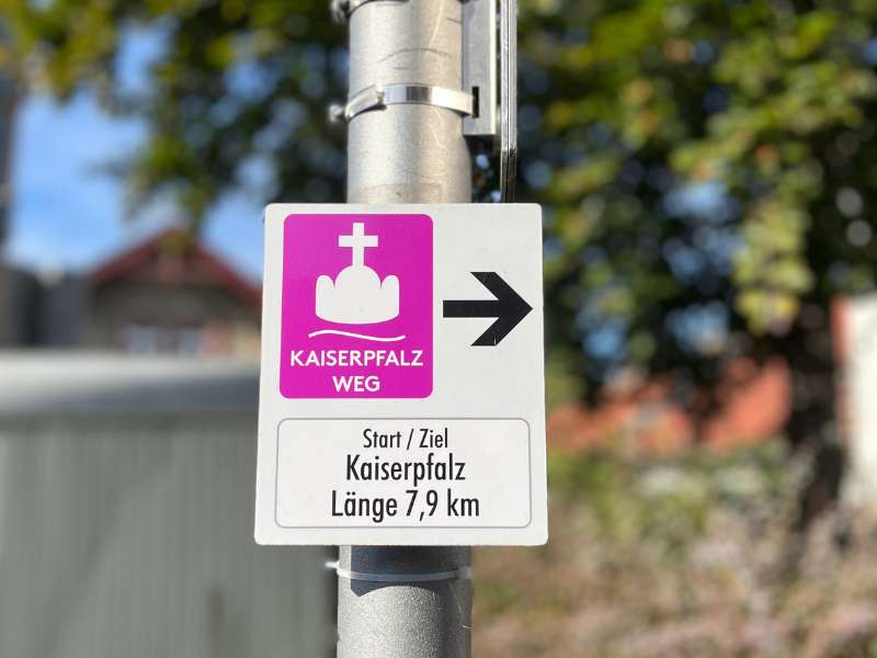 Kaiserpfalzweg - Wegweiser