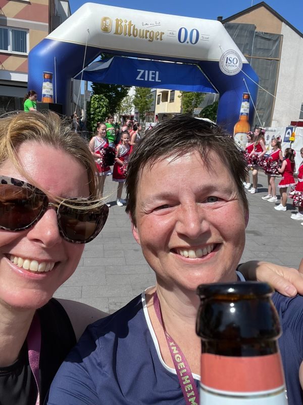 Ingelheimer Halbe 2023 - im Ziel nach 10 km