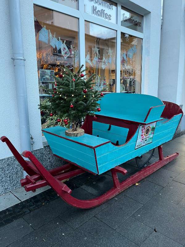 Santas Schlitten am MajaKafee