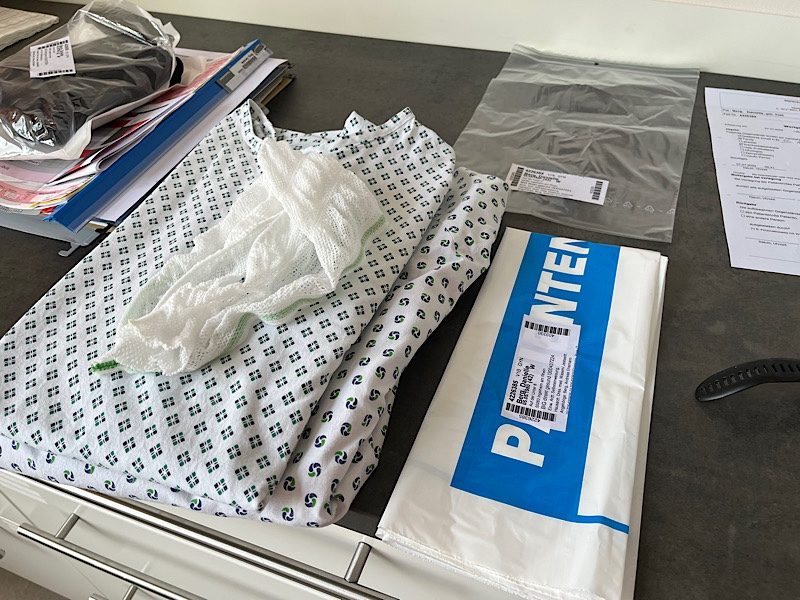 Kleidung für die Brust OP